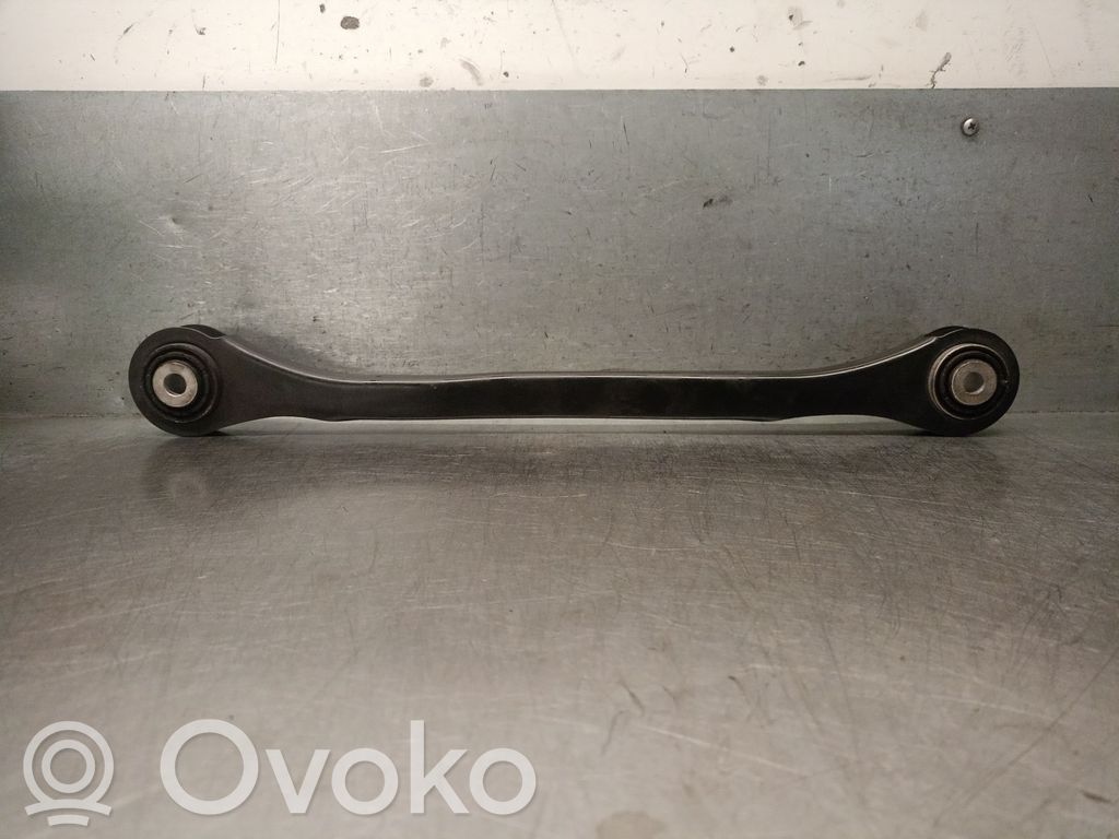Audi A5 Braccio di controllo sospensione posteriore 
