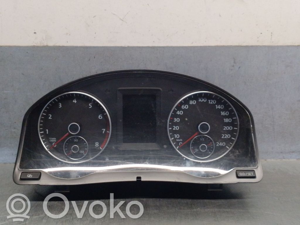Licznik / Prędkościomierz   5M0920870D,5M0920870DX,VD10482008VDO