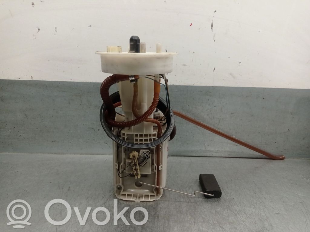 Audi A4 S4 B6 8E 8H Bomba interna de combustible 