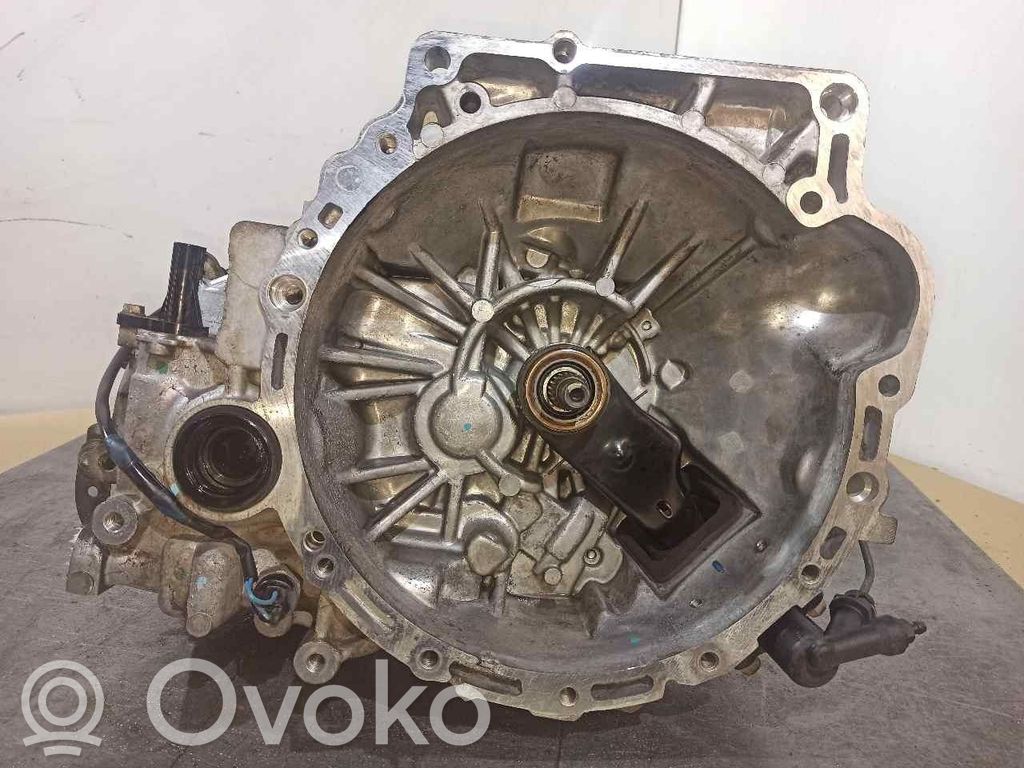 Mazda 2 Manualna 5-biegowa skrzynia biegów 