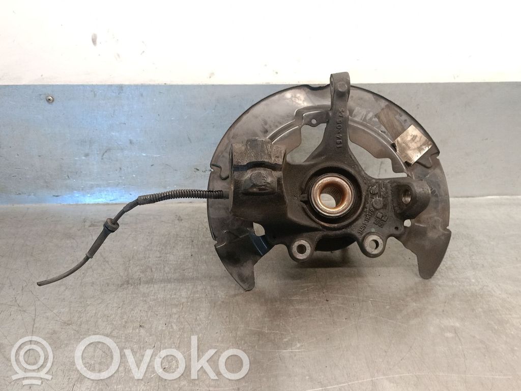 Volvo V50 Mangueta de dirección de rueda delantera 
