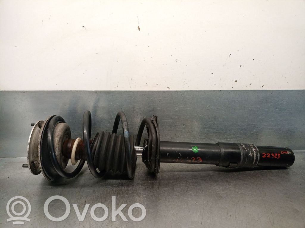 BMW 5 E60 E61 Priekinis amortizatorius su spyruokle 