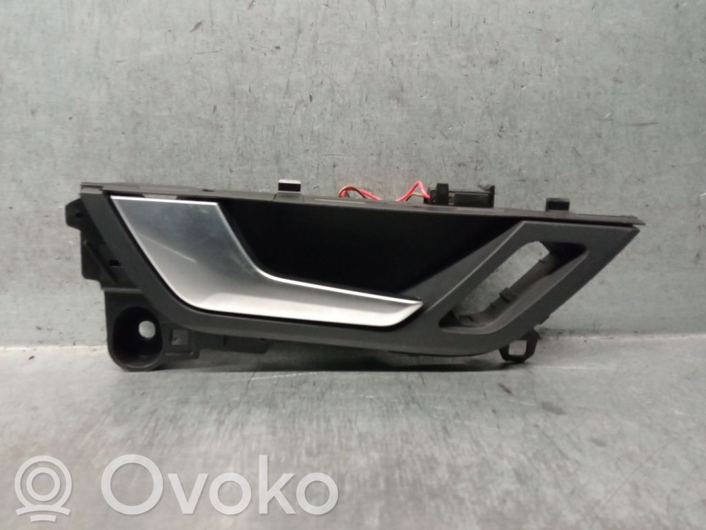 Audi A6 C7 Manecilla interna puerta delantera 
