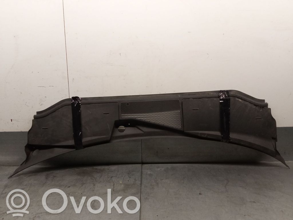 Audi A6 C7 Listwa szyby czołowej / przedniej 