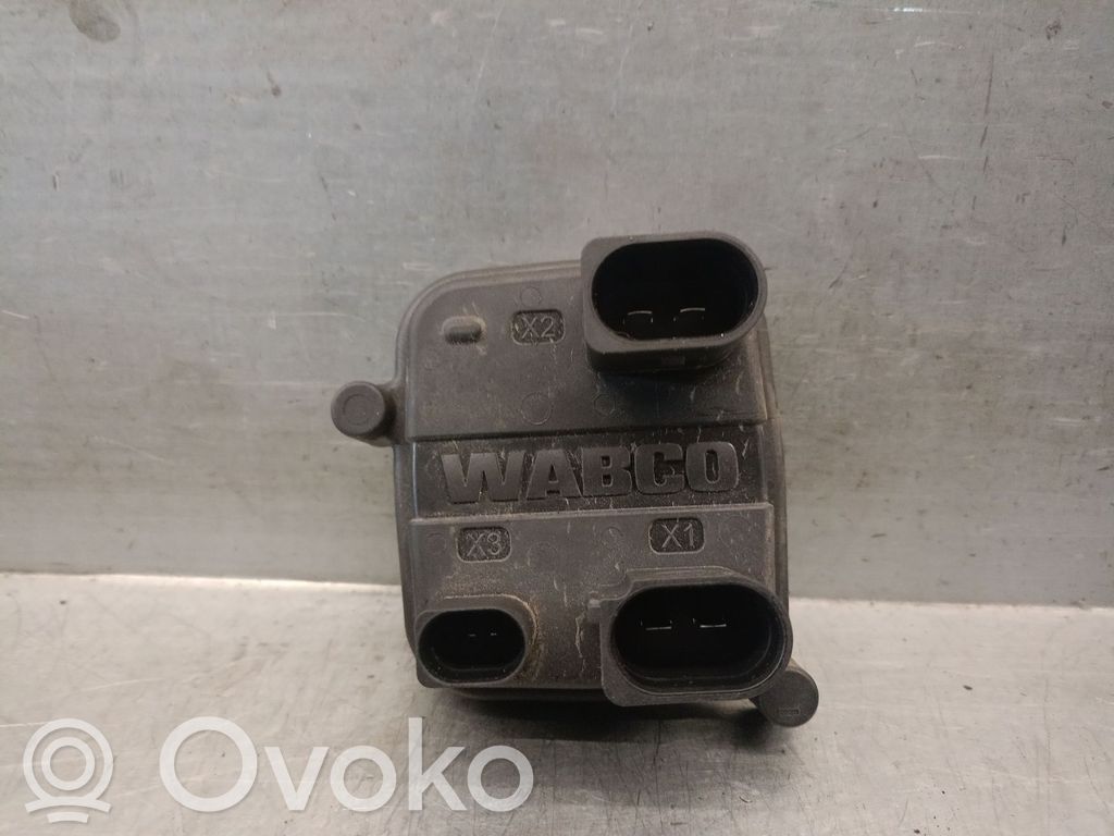 Unidad de control/módulo de la suspensión   4M0907778,4132007579WABCO