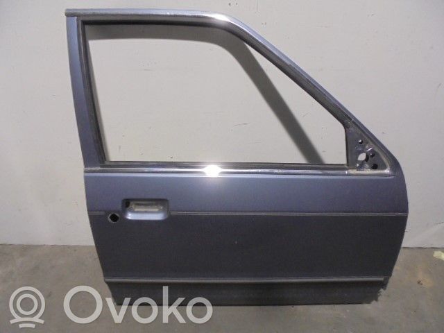 Ford Escort Дверь 