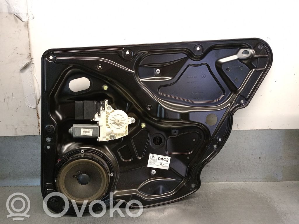 Elektryczny podnośnik szyby drzwi tylnych   1K0959704P,1K0959704P,971553113BROSE