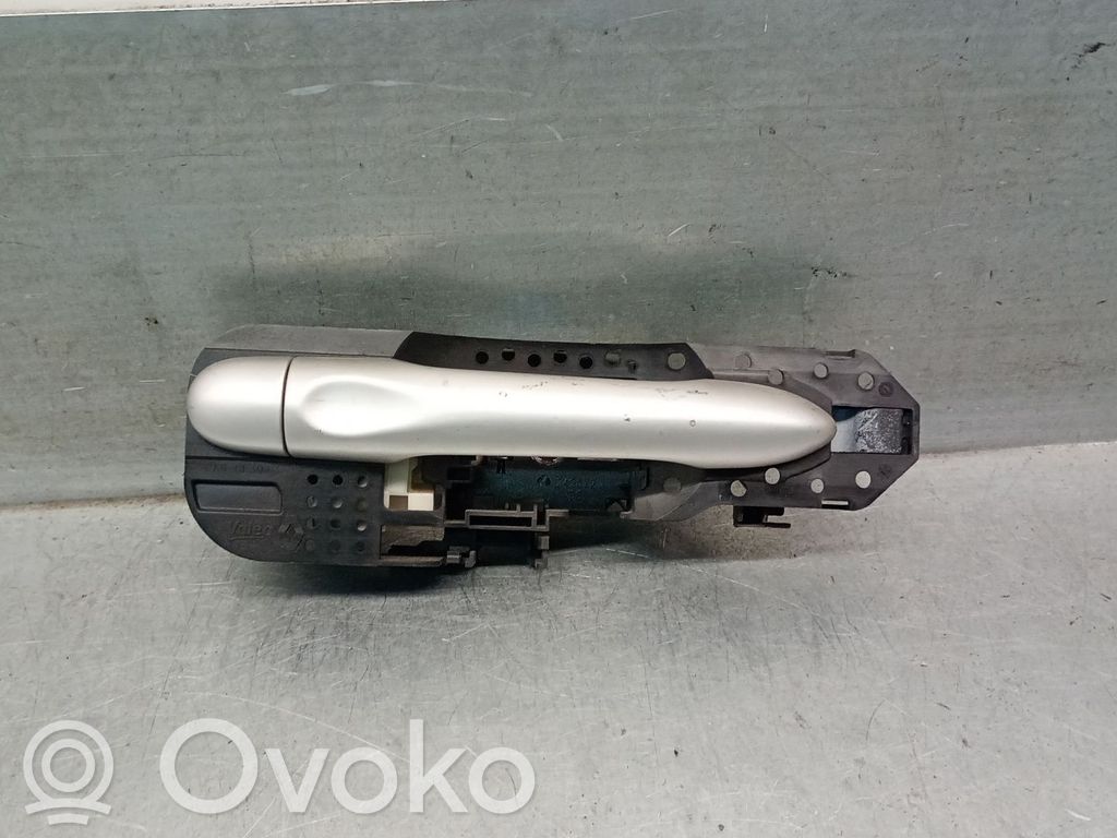 Renault Megane III Maniglia esterna per portiera anteriore 