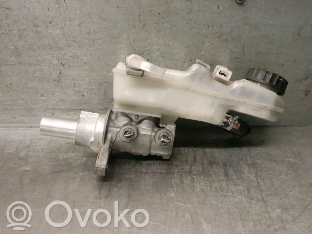 Toyota Avensis T270 Servofreno 