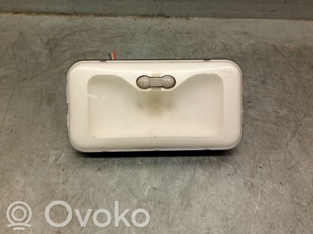 Nissan NV400 Kitas salono žibintas