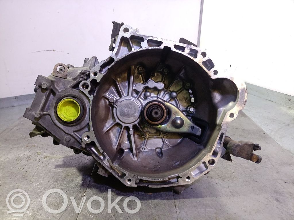 Hyundai Veloster Manualna 5-biegowa skrzynia biegów 