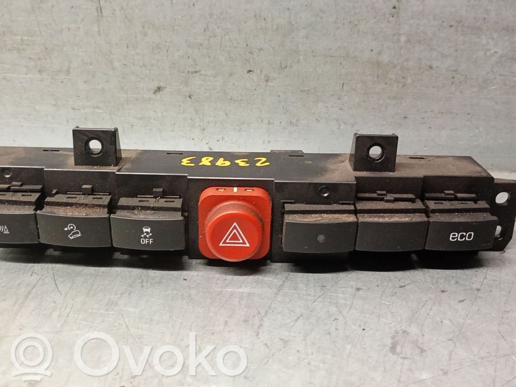 Multifunctional control switch/knob   20898129,4819710