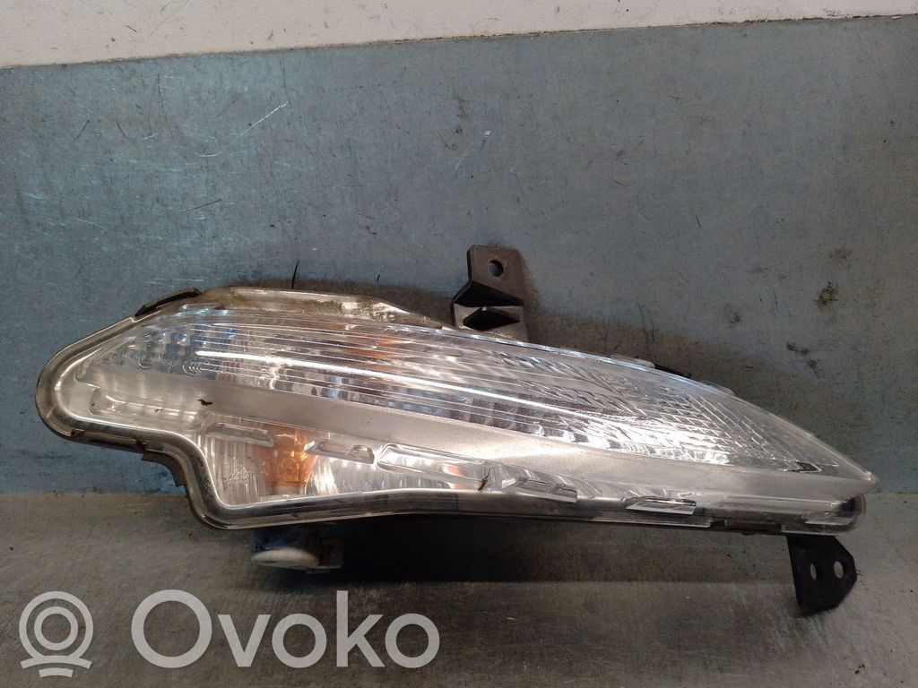 Peugeot 308 Headlight/headlamp 