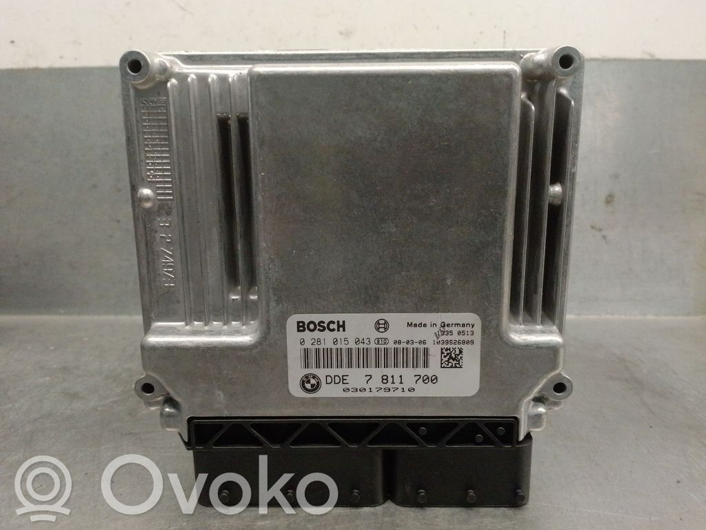 Engine control unit/module   7811700,0281015043BOSCH
