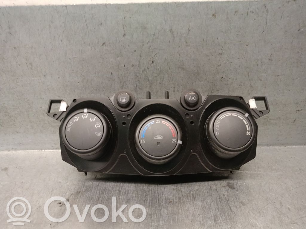 Mazda 2 Climate control unit 