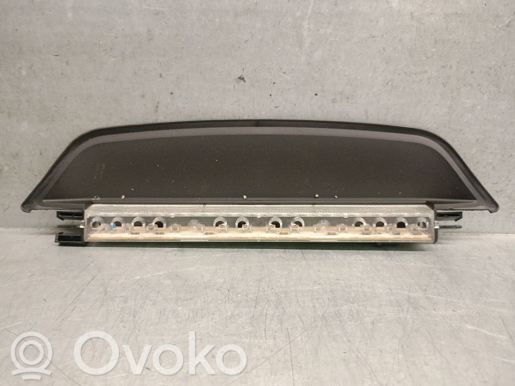 BMW 3 E46 Third/center stoplight 