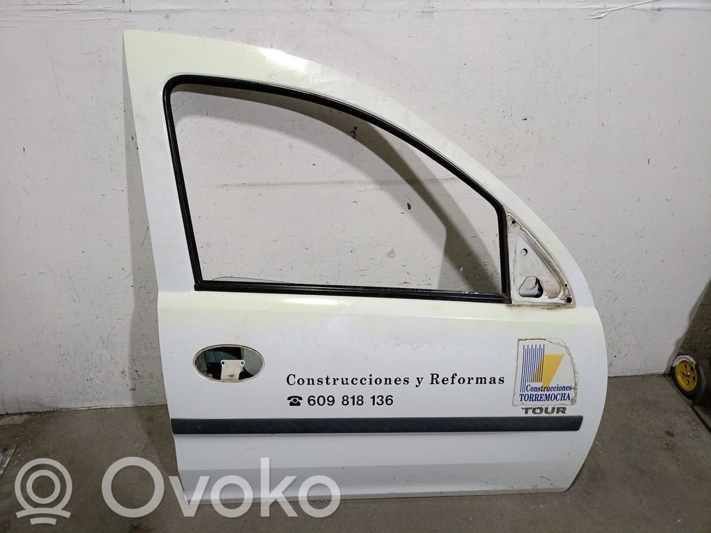 Opel Combo C Priekinės durys 