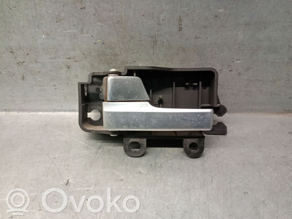 Ford Focus Front door interior handle 