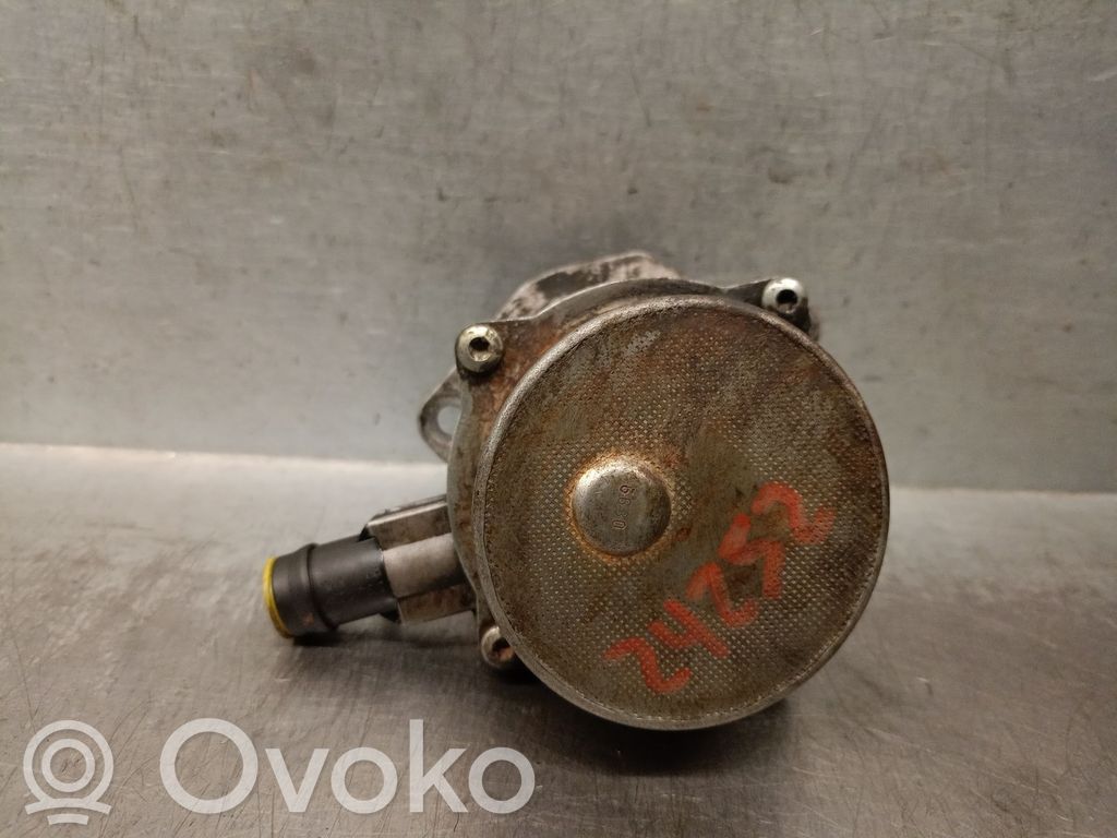 Renault Kangoo I Vacuum pump 