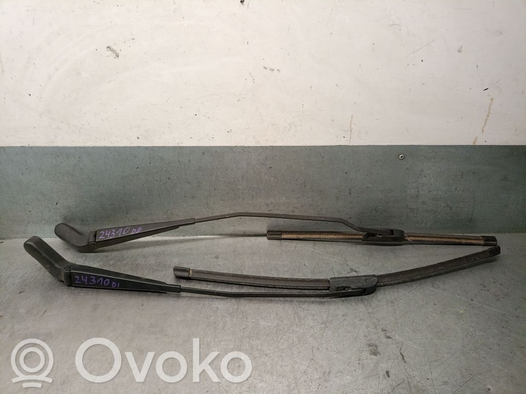 Jaguar X-Type Wischerarm vorne 