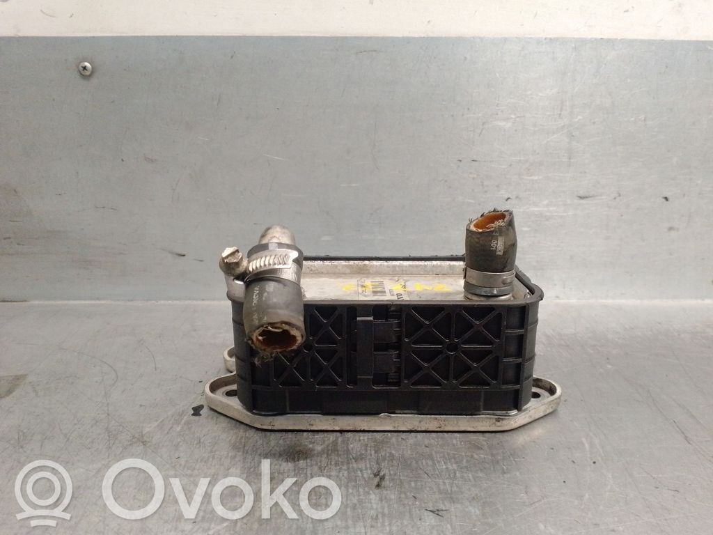 Volvo XC90 Radiatore dell’olio del motore 