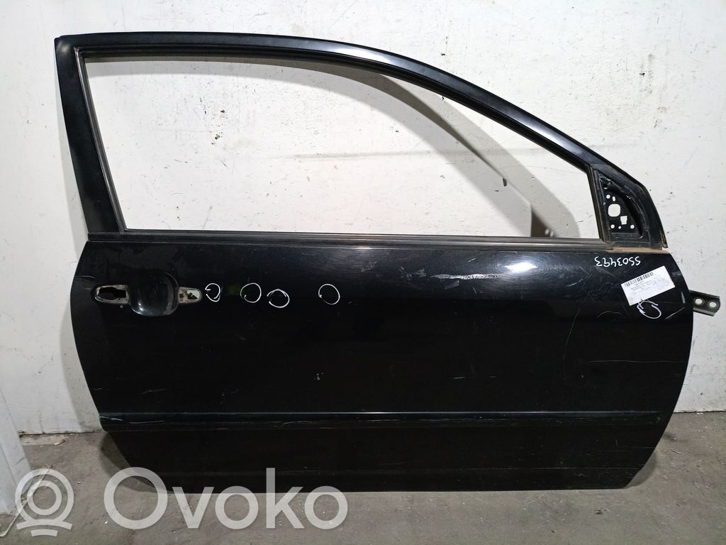 Toyota Corolla E120 E130 Priekinės durys 