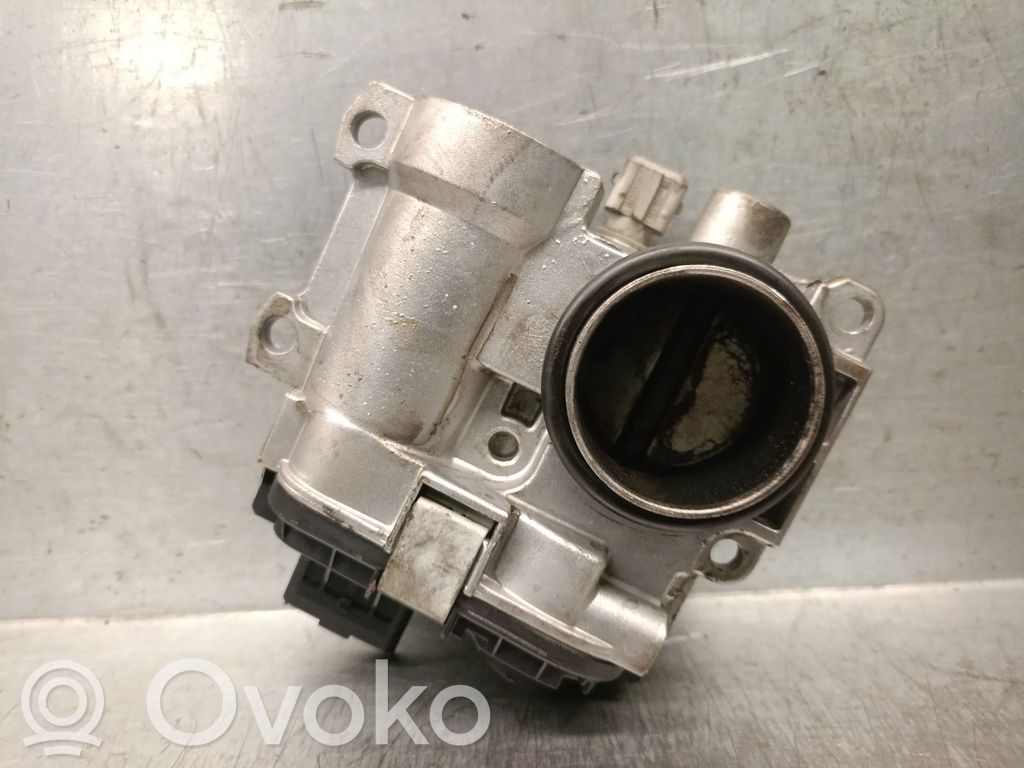 Renault Clio II Throttle body valve 