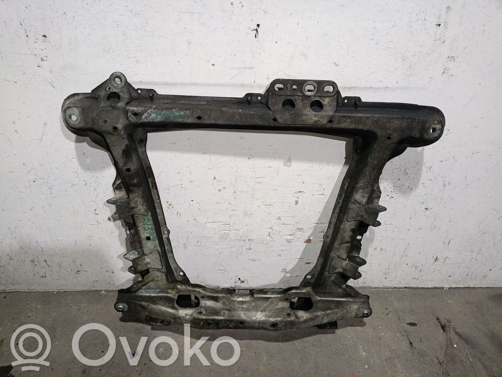 Subcadru frontal   8200268032,8200268032