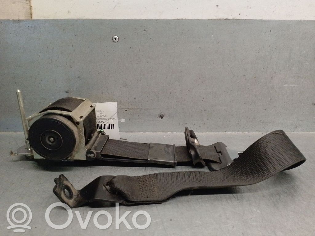 Opel Astra G Cinturón delantero 