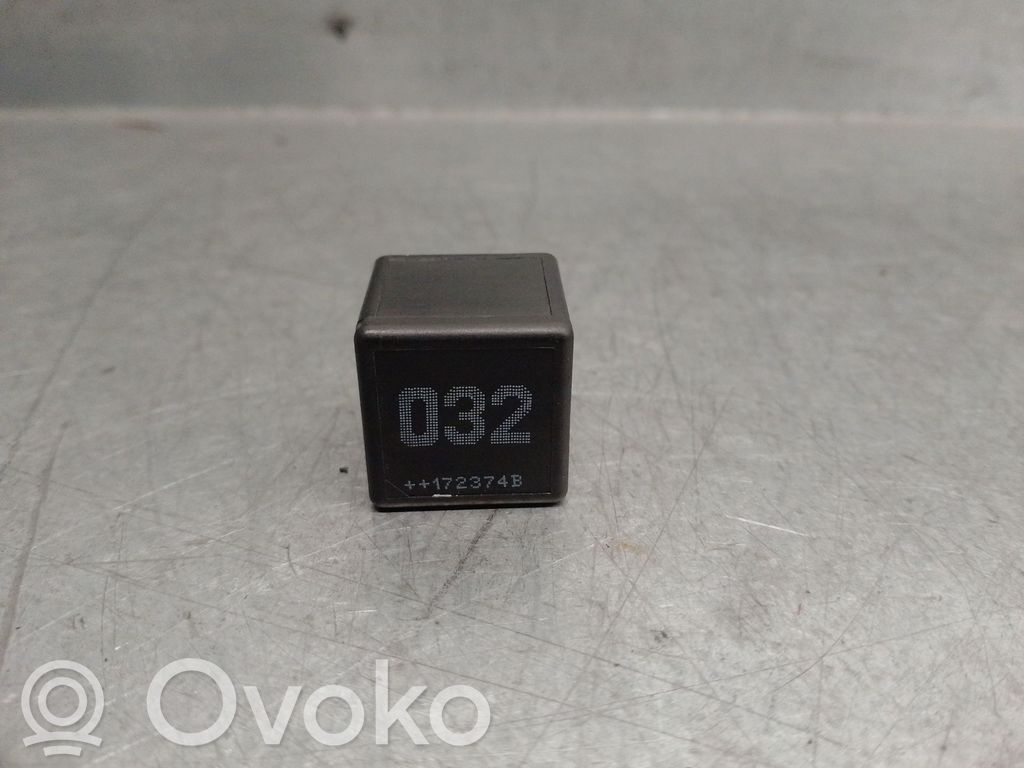 Mercedes-Benz Vito Viano W447 Ramka / Moduł bezpieczników
