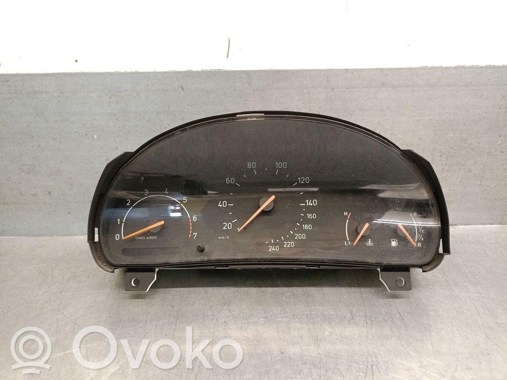 Saab 9-5 Speedometer (instrument cluster) 
