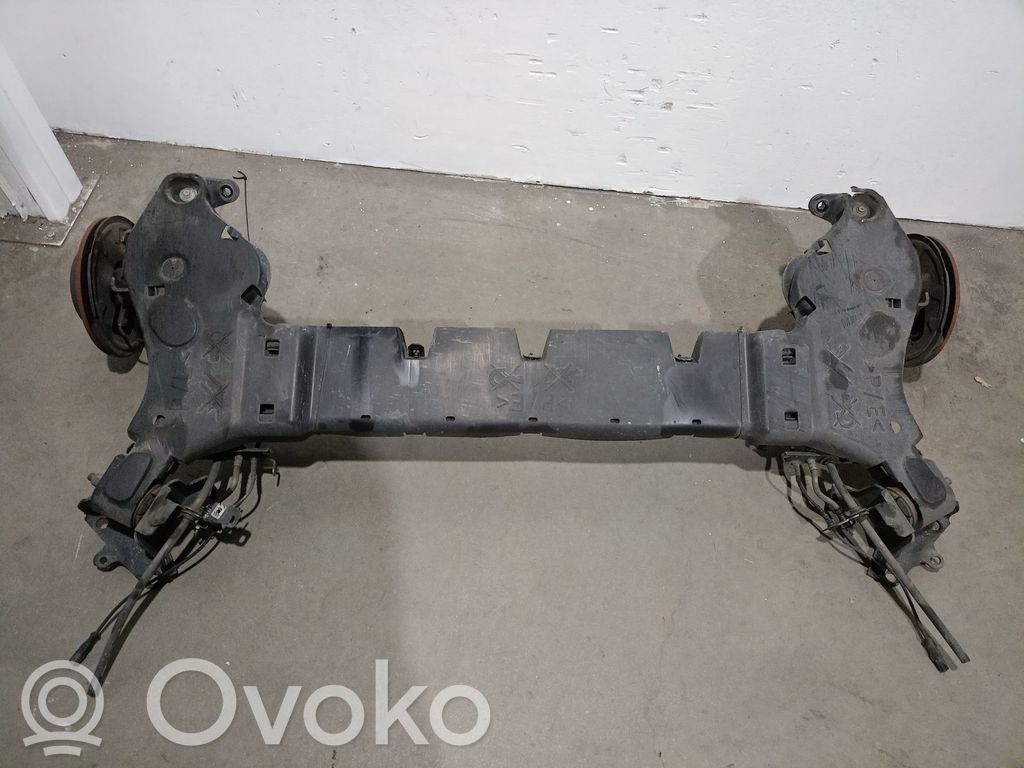 Renault Megane IV Rear axle beam with reductor 