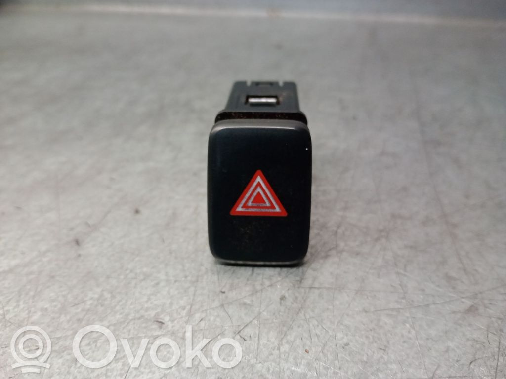 Botón interruptor de luz de peligro   93790D4000,93790D4000