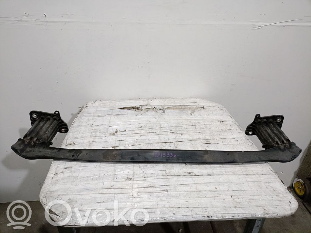 Fiat 500L Staffa di rinforzo montaggio del paraurti anteriore