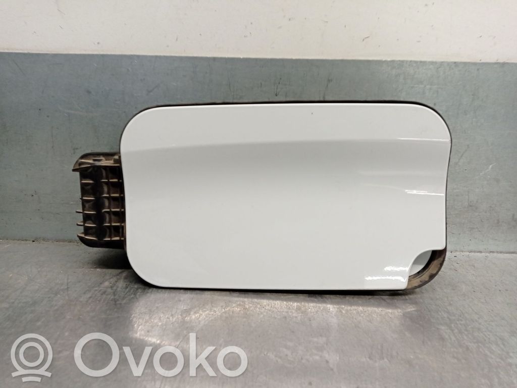 Polttoainesäiliön korkki   6417U110
