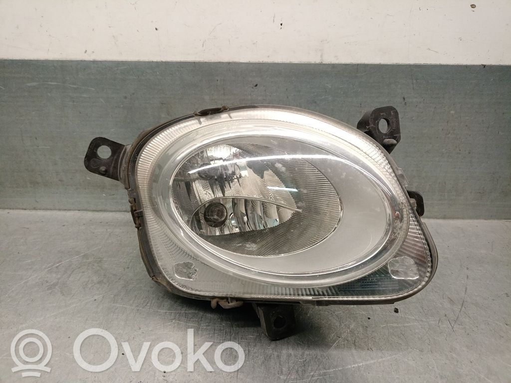 Fiat 500L Światło przeciwmgłowe przednie 