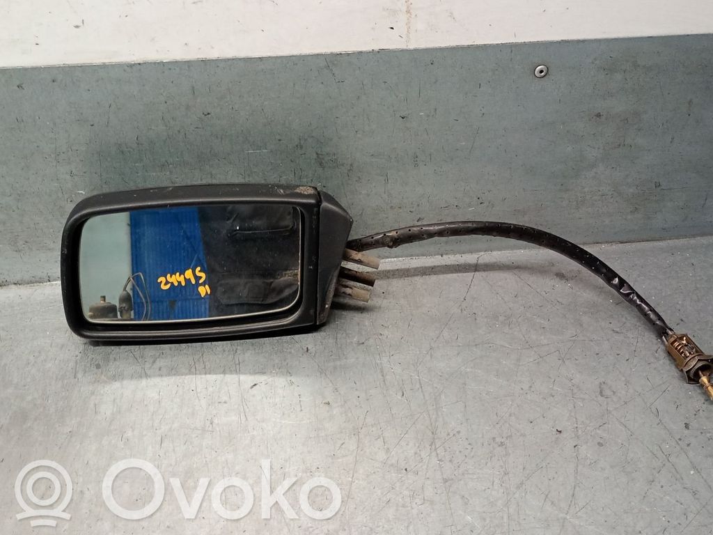 Volkswagen Passat Alltrack Elektryczne lusterko boczne drzwi przednich 
