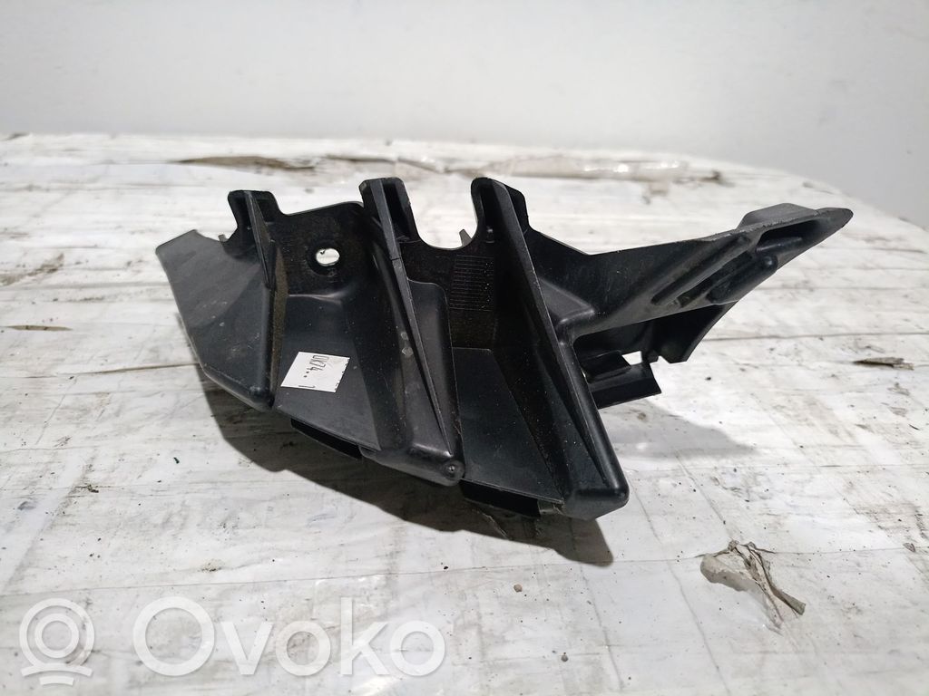 Seat Leon IV Staffa di rinforzo montaggio del paraurti anteriore 
