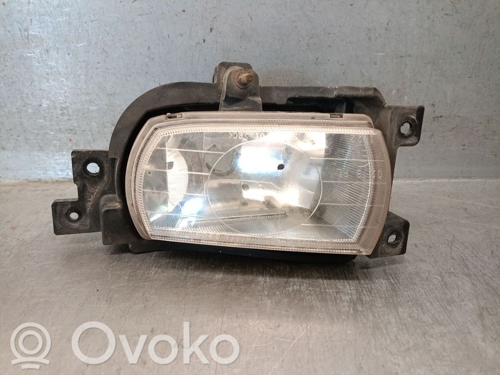 KIA Carnival Etusumuvalo 
