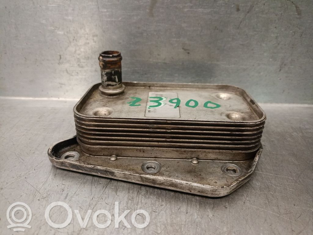 Mercedes-Benz Sprinter W901 W902 W903 W904 Radiatore dell’olio del motore