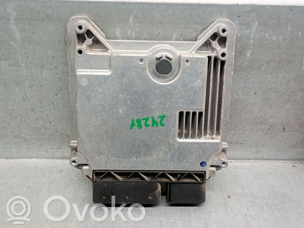 BMW X5 E70 Engine control unit/module 