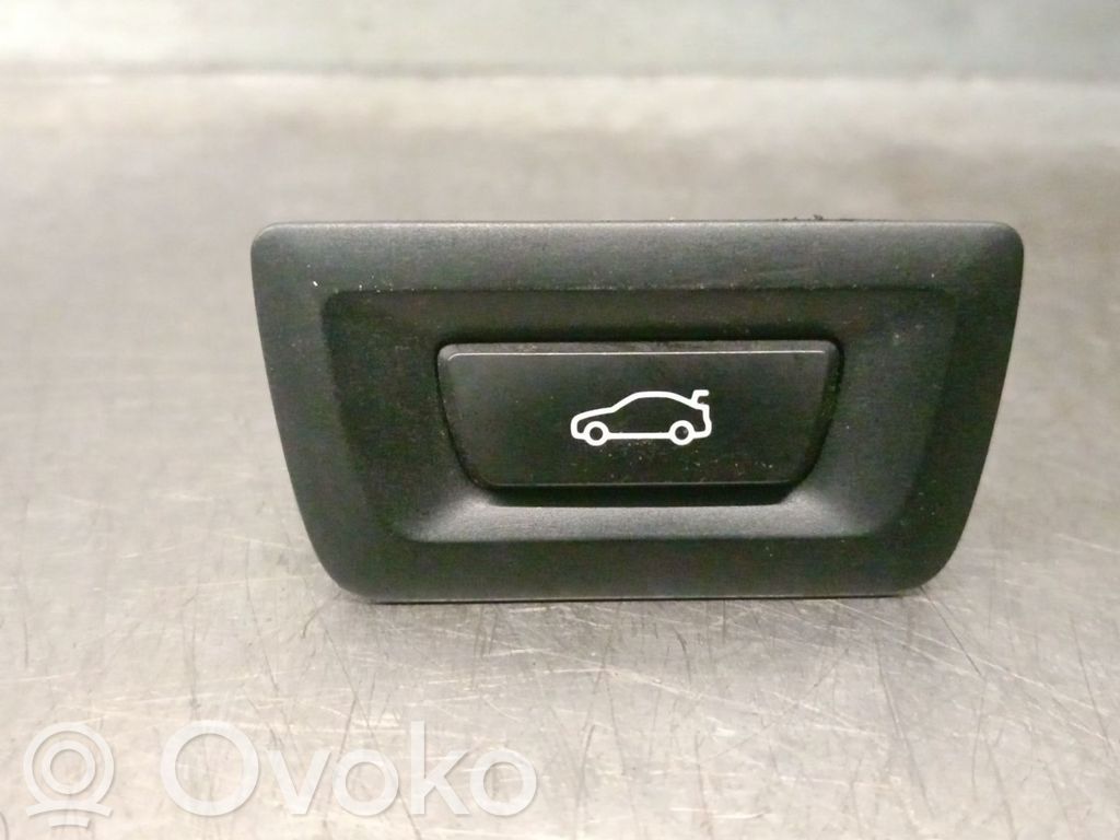 BMW 2 F46 Multifunctional control switch/knob 