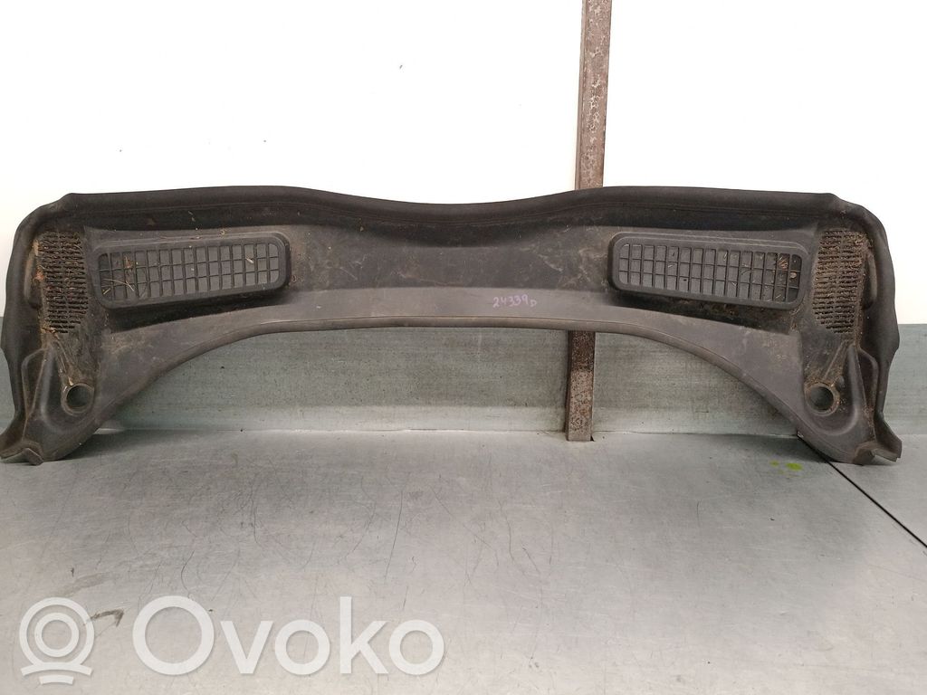 Ford Kuga II Tuulilasin lista 