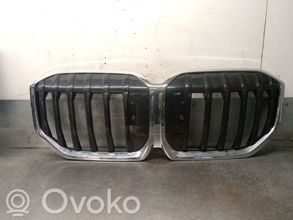 BMW 2 F46 Grille de calandre avant 
