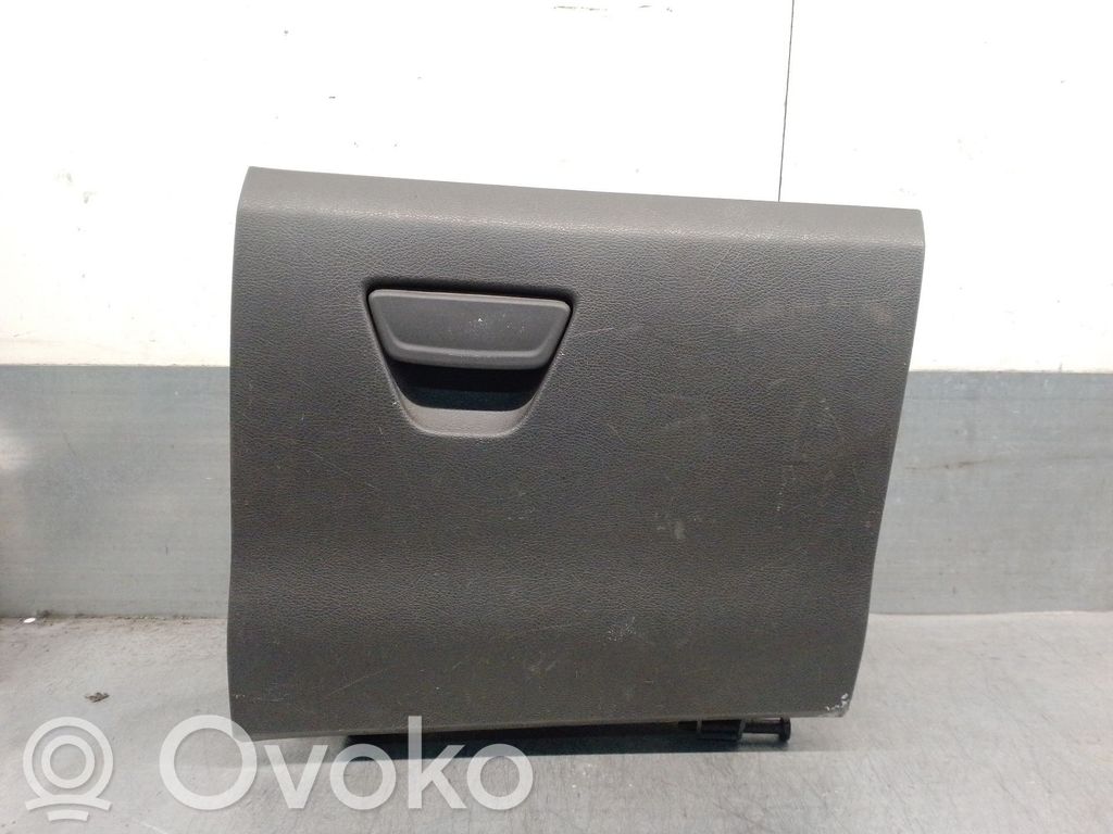 Ford Transit Daiktadėžė 