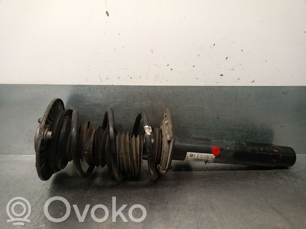 BMW 3 E92 E93 Amortyzator osi przedniej ze sprężyną 