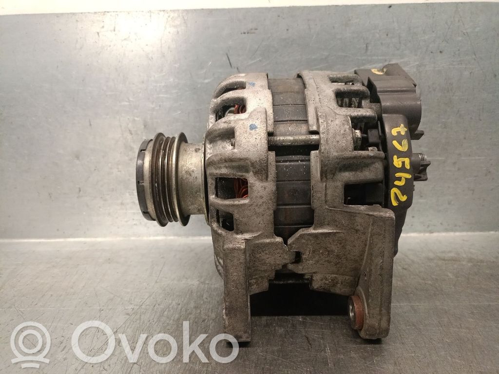 Dacia Sandero II Generator/alternator 