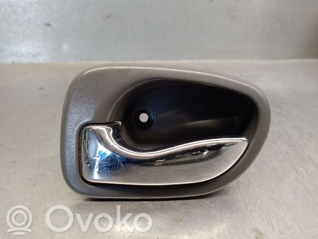 Hyundai Atos Prime Manecilla interna puerta delantera 