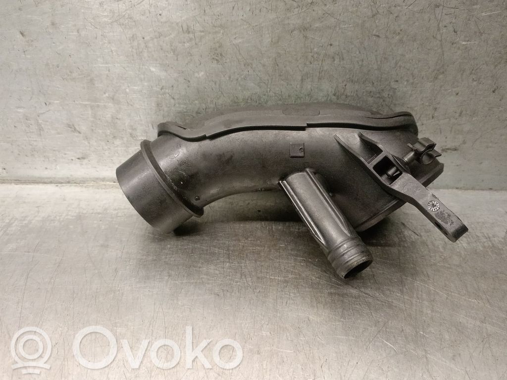 BMW X6 E71 Ilmastointilaitteen putki (A/C) 