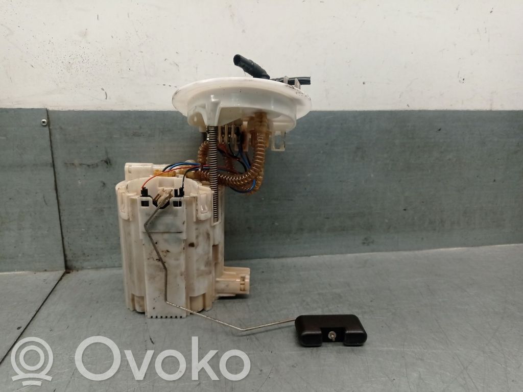 Audi A4 Allroad Pompă combustibil în rezervor 